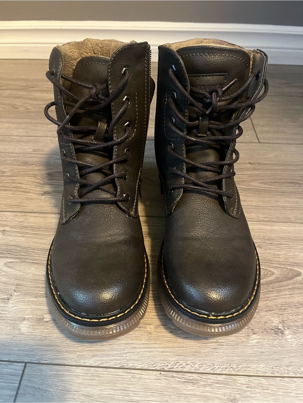 Women's Romika Waterproof Boots size 39